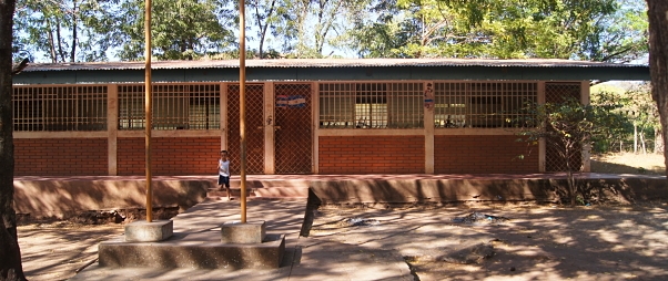 Outside of a school building in rural Paso Real