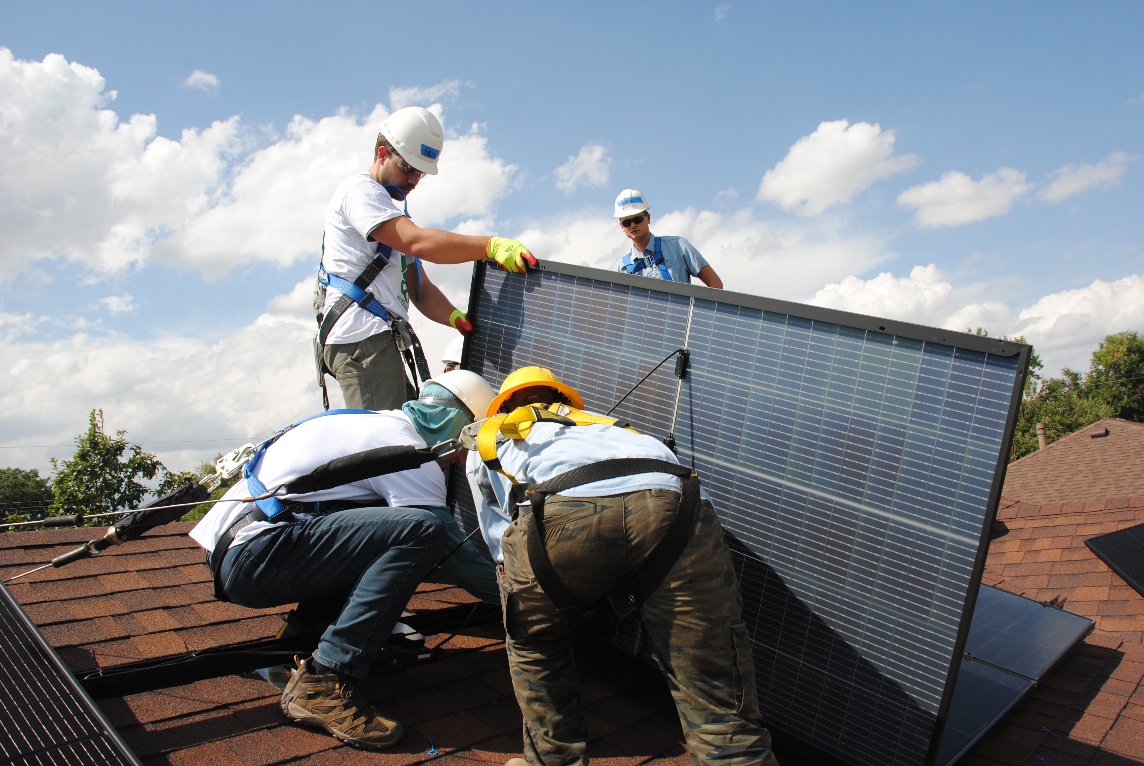 invenergy team on roof
