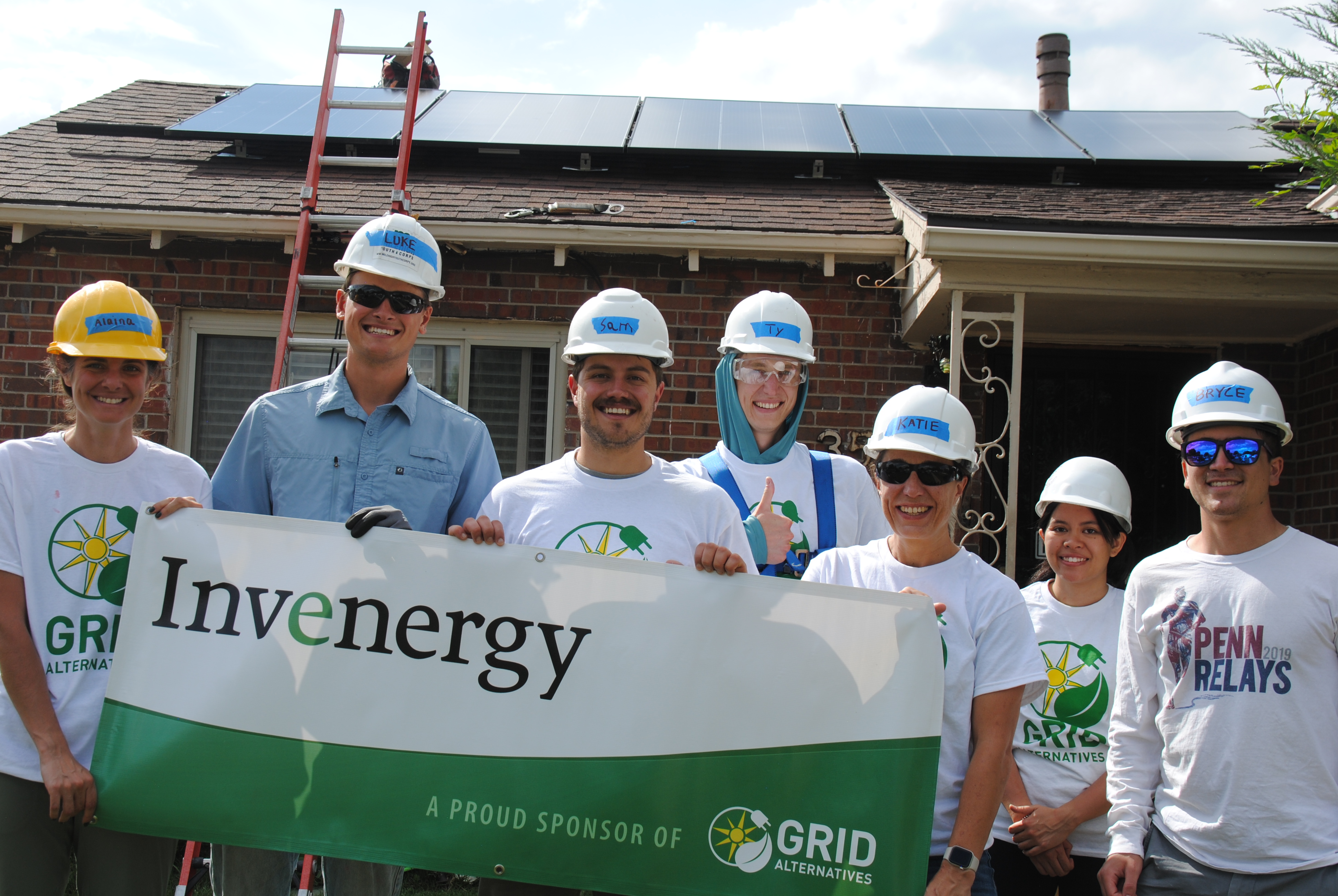 invenergy team participating on an install in colorado