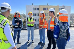 Casa Paloma renewable energy students